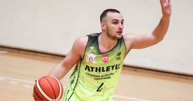 Stire din Sport : Cristian Mâinea, om de bază al BC Athletic. "Îmi aduc aminte cu zâmbetul pe buze!"