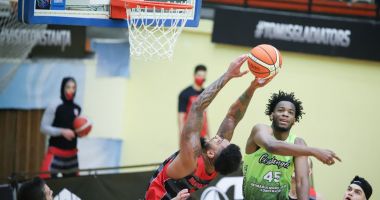 Stire din Sport : BC Athletic Neptun, debut cu stângul în campionat