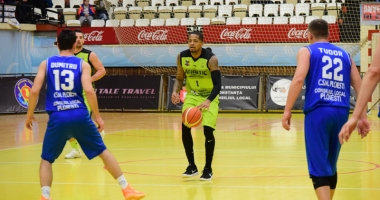 BC Athletic a început în forță faza semifinală - 3