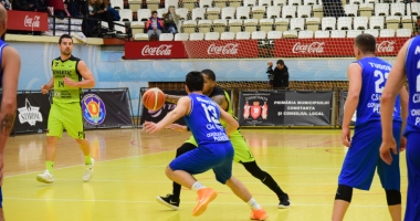 BC Athletic a început în forță faza semifinală - 4