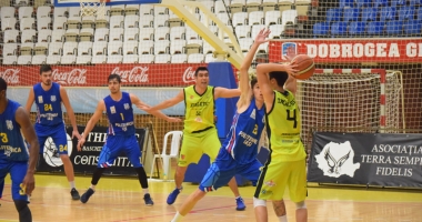 Stire din Sport : Examen dificil pentru BC Athletic, în deplasare cu Poli Iași