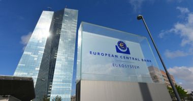 Stire din Actualitate : BCE cere băncilor să-şi revizuiască planurile privind capitalul, în perspectiva recesiunii
