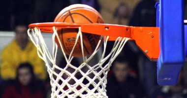 Stire din Sport : BC Farul a scăpat fără "suta" încasată!
