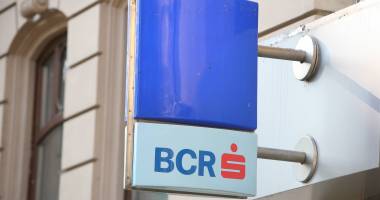 BCR a trecut pe profit