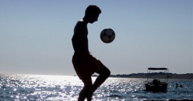 Stire din Sport : Înscrieri pentru Campionatul Național de fotbal pe plajă
