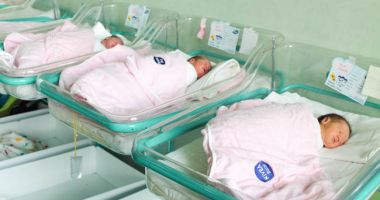 Stire din Actualitate : Secția de nașteri de la Maternitatea Polizu, renovată după 20 de ani