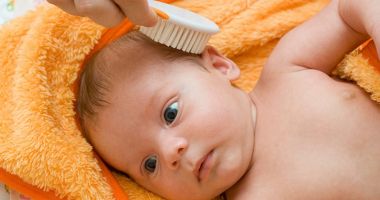 Stire din Sănătate : Ce probleme ridică acneea şi crusta de lapte ale bebeluşului
