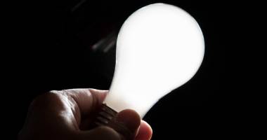Stire din Social : Lucrări ENEL. Află aici unde se oprește curentul electric, mâine, la Constanța