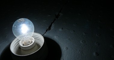 Stire din Social : Lucrări ENEL. Află aici unde se oprește curentul electric astăzi