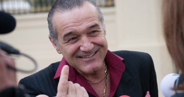 Stire din Politică-Administrație : Camera Deputaților a luat act de încetarea mandatului de deputat al lui George Becali