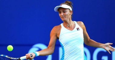 Stire din Sport : Tenis / Irina Begu s-a calificat în semifinale la Shenzhen