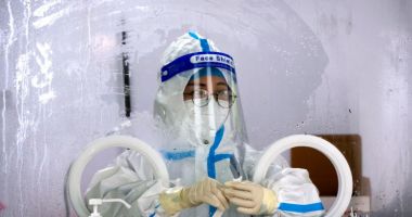 Stire din Actualitate : Beijingul impune pentru prima dată obligativitatea vaccinării la intrarea în spații publice