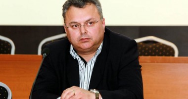 Stire din Politică-Administrație : BEJ Constanța a decis înlăturarea afișelor cu USL