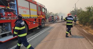 Stire din Eveniment : Un tânăr a fost rănit, iar casa i-a luat foc după ce a turnat benzină în sobă