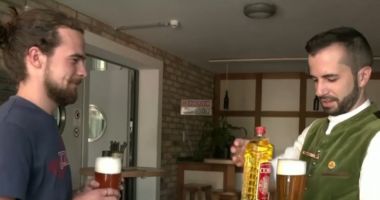 Stire din Actualitate : Clienții unui bar din Munchen pot plăti berea cu ulei de gătit