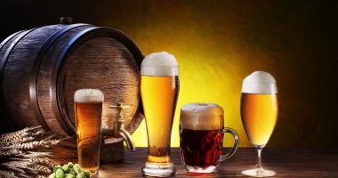 Stire din Actualitate : Producţia mondială de bere scade pe fondul unei supraoferte de hamei