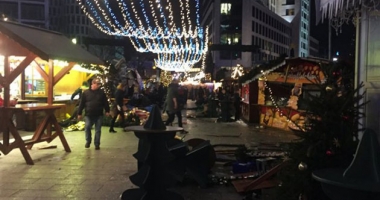UPDATE. GALERIE FOTO-VIDEO / TEROARE LA BERLIN! Un camion A INTRAT ÎN MULTIME, la un târg de Crăciun. 9 morți și peste 50 răniți - 7