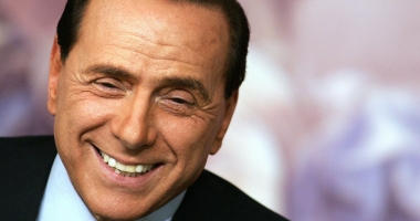 Stire din Sport : Clubul de fotbal AC Milan a fost vândut!