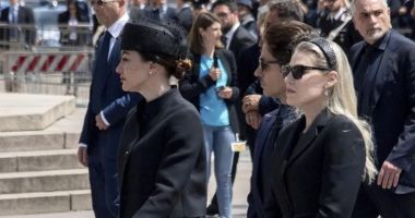 Funeraliile lui Silvio Berlusconi, între critici și coroane de flori - 3