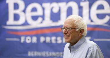 Stire din Actualitate : Bernie Sanders a câștigat alegerile din Alaska și Washington