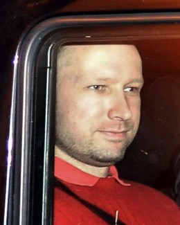 Stire din Actualitate : Anders Behring Breivik  va compărea public pe 19 septembrie