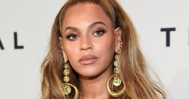 Stire din Monden : Beyoncé și-a cumpărat o biserică în valoare de 850.000 de dolari