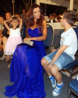 Stire din Monden : Bianca Drăgușanu se destăinuie: "Există o tensiune în relația cu Victor"