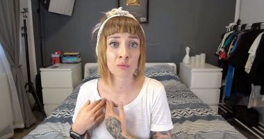 Vloggerița Bianca Adam, bătută și înjurată de un bărbat pe o stradă din Chiajna