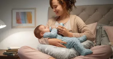 Stire din Sănătate : Bebelușul vostru nu acceptă biberonul? Iată ce puteți face