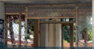 Dispută pe demolarea unei clădiri din Coiciu. "Să se facă ceva, că ne-au cotropit șobolanii!" - 12