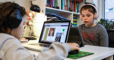 Bibliotecă online pentru elevii constănţeni