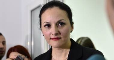 Stire din Eveniment : CSM o suspendă pe Alina Bica din funcția de procuror