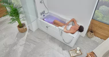 Stire din Sănătate : Răsfățați-vă picioarele cu o baie naturală cu oțet și bicarbonat