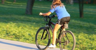 Stire din Politică-Administrație : Palaz îndeamnă locuitorii Constanței să meargă pe bicicletă