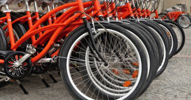 Biciclete pentru turiști, achiziționate prin programul european 