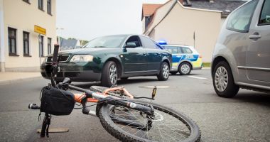 Accident rutier în Negru Vodă. Un biciclist a fost rănit