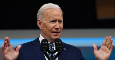 Stire din Actualitate : Joe Biden invocă o lege din domeniul apărării pentru a rezolva criza de lapte praf din SUA