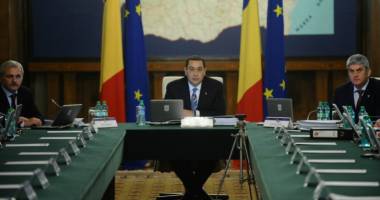Stire din Politică-Administrație : BUGETUL pe 2015, APROBAT de Guvern. Proiectul, trimis azi în Parlament