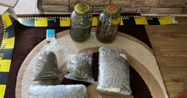 PERCHEZIȚII LA PERSOANE BĂNUITE DE TRAFIC DE DROGURI DE RISC
