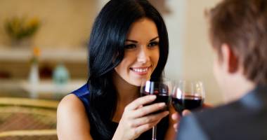 Stire din Social : VALENTINE'S DAY: De la ritualuri păgâne la scrisori de dragoste și cereri în căsătorie