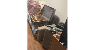 Stire din Eveniment : Percheziții în cartierul Henri Coandă! Au fost găsite zece tablouri furate din Italia