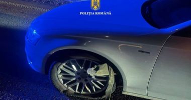 AUTOTURISM OPRIT FORȚAT CU UTILIZAREA DISPOZITIVULUI SPIKE