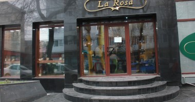 Stire din Eveniment : Administratorii bijuteriilor "La Rosa" au fost arestați
