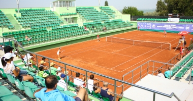 Stire din Sport : S-au pus în vânzare biletele pentru România – Marea Britanie, de la Fed Cup
