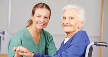 Stire din Social : Au mai rămas bilete de tratament pentru pensionari
