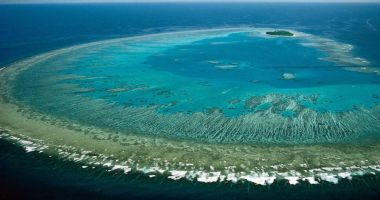 Stire din Actualitate : Decizie: Marea Barieră de Corali a Australiei nu va fi inclusă pe lista UNESCO