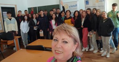Stire din Cultură-Educație : „Săptămâna verde”, sărbătorită printr-o mulţime de activităţi, la  Colegiul Economic Mangalia