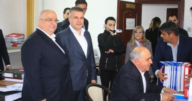 Decebal Făgădău: "Obiectivul meu este să conserv cele 15 mandate obținute  în Consiliul Local" - 3