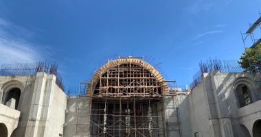 Lucrările la biserica Sfânta Treime de la Casa de Cultură, blocate în instanță - 2