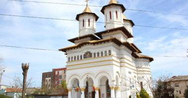 Povestea singurei biserici din Dobrogea pictată de Tonitza. Opera maestrului, în mare pericol de degradare - 2